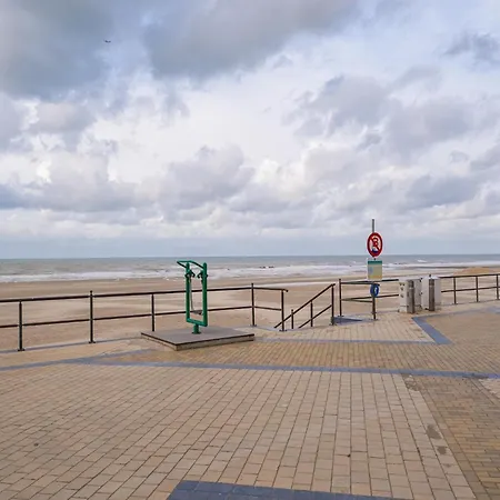 Retreat With Sunny Terrace, Cleaning Included * Middelkerke